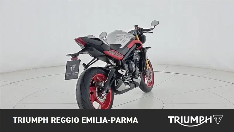 Triumph Street Triple 765 RX (2026) (8)