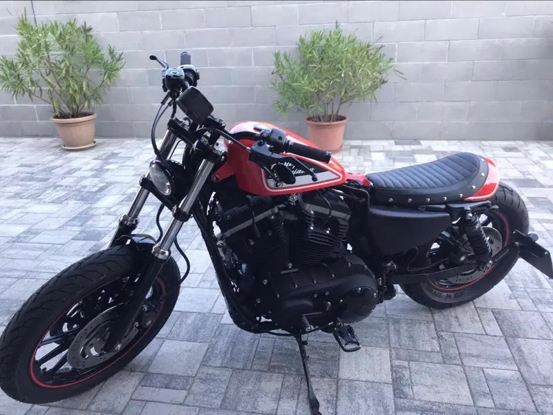 Harley-Davidson 883 R (2008 - 16) - XL 883R (5)