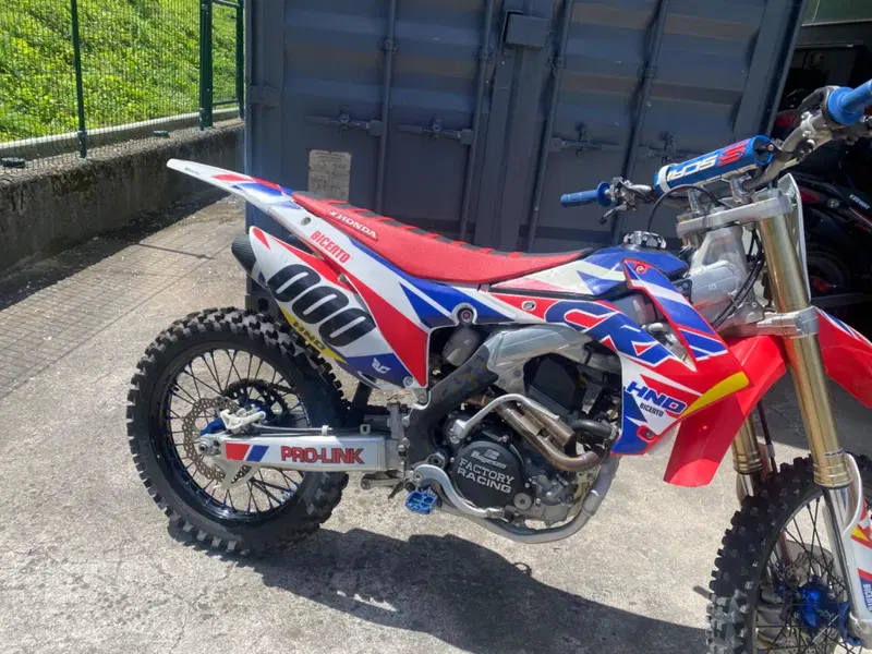 Honda CRF 250R (2014) (4)