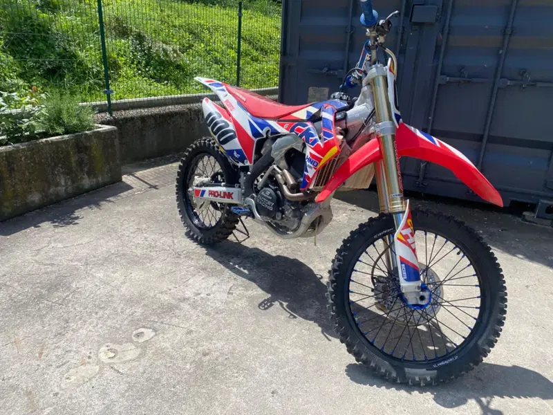 Honda CRF 250R (2014) (5)