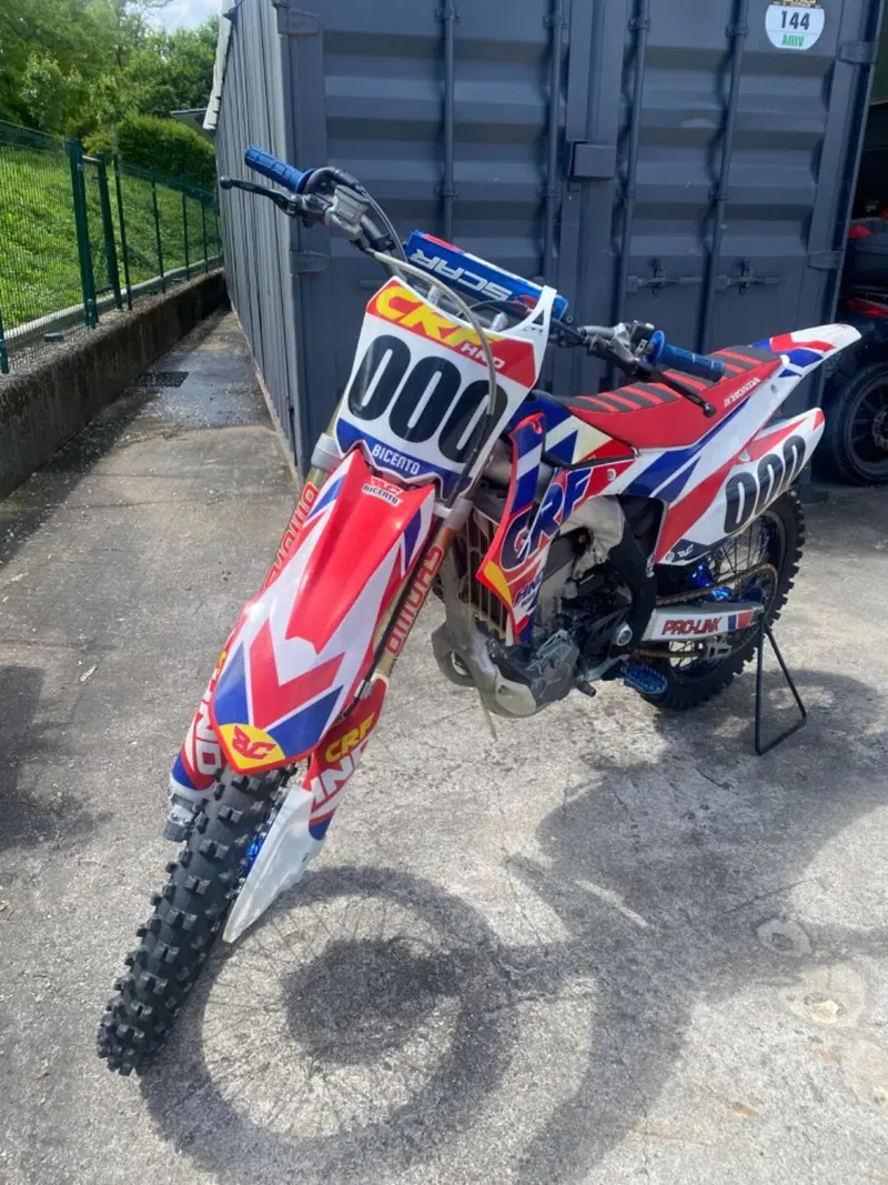 Honda CRF 250R (2014) (8)