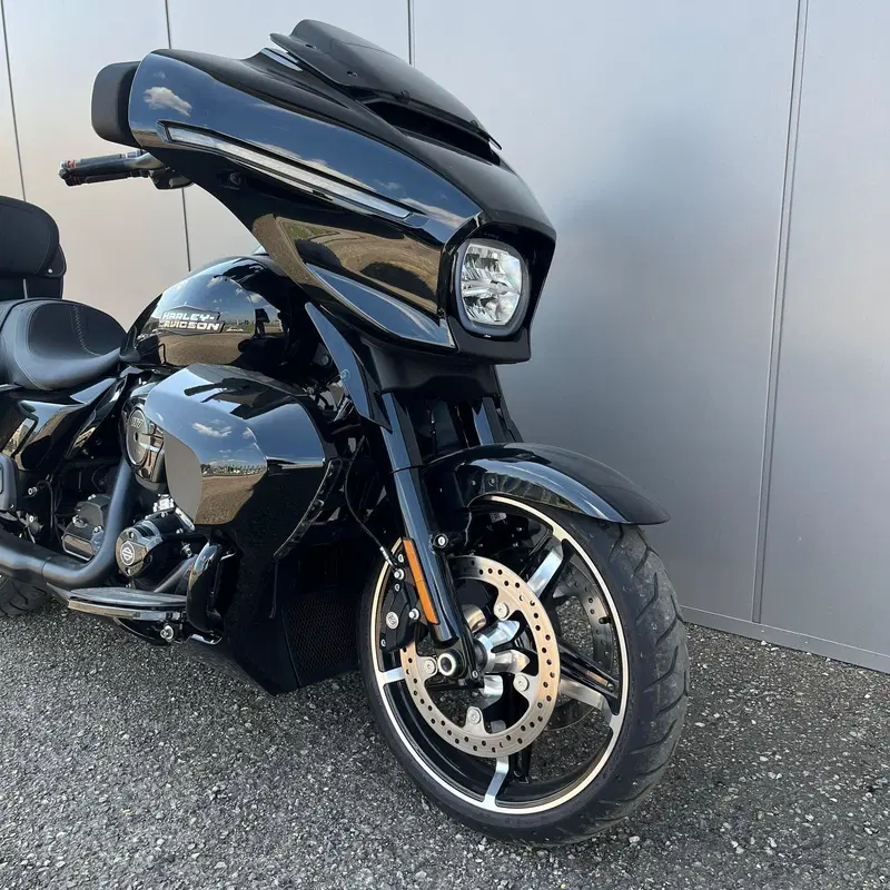 Harley-Davidson Street Glide (2024 - 26) (6)