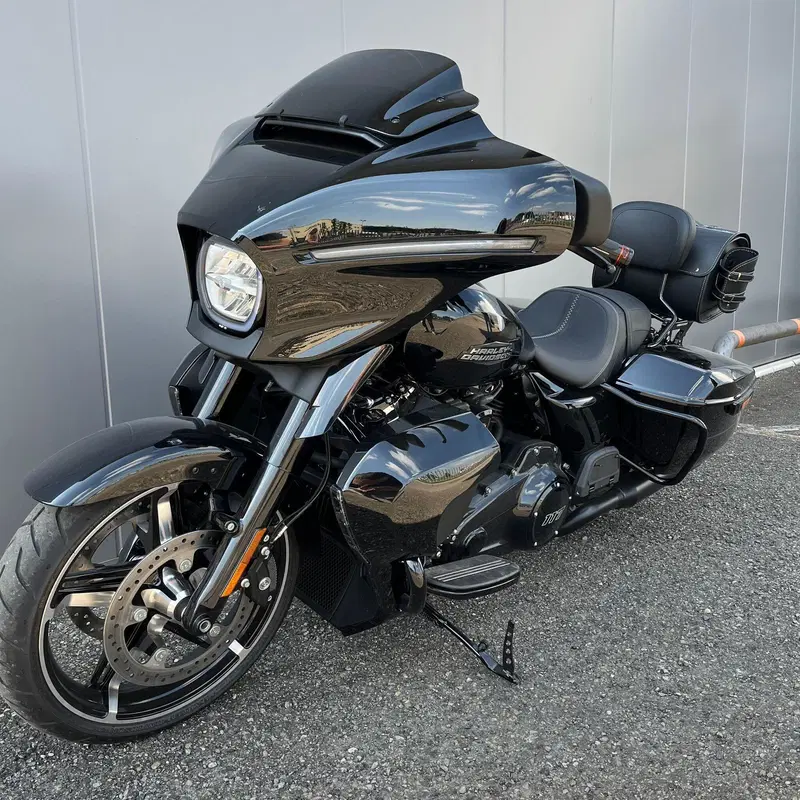 Harley-Davidson Street Glide (2024 - 26) (18)