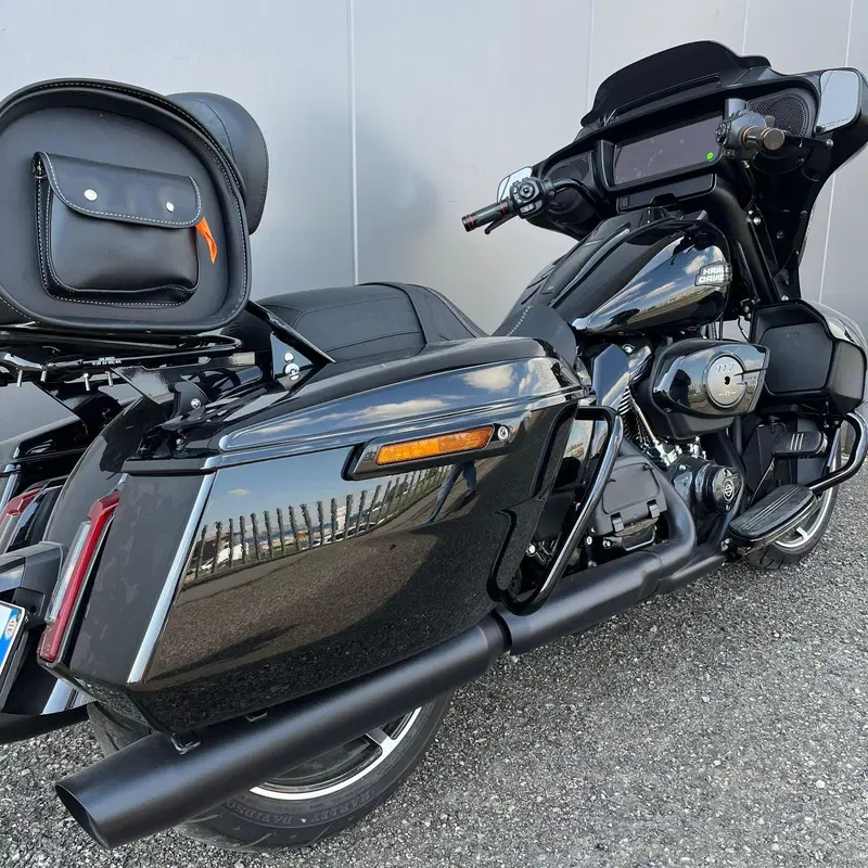 Harley-Davidson Street Glide (2024 - 26) (14)