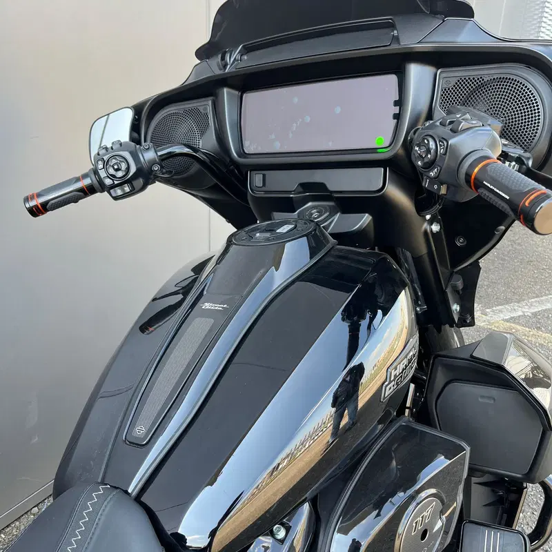 Harley-Davidson Street Glide (2024 - 26) (10)