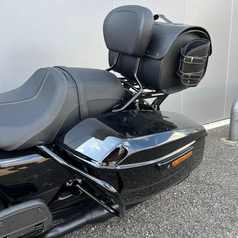Harley-Davidson Street Glide (2024 - 26) (25)