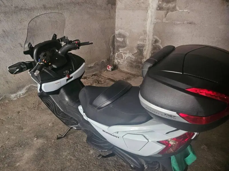 Suzuki Burgman AN 650 Executive ABS (2013 - 17) (2)
