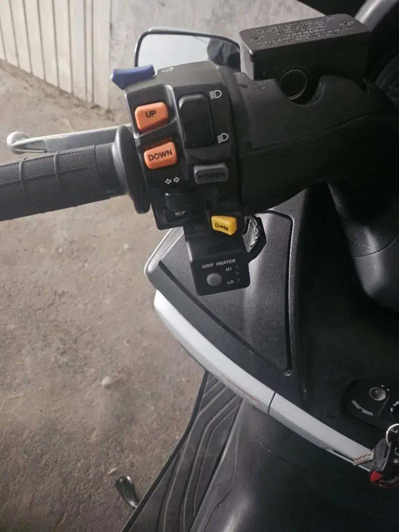 Suzuki Burgman AN 650 Executive ABS (2013 - 17) (8)