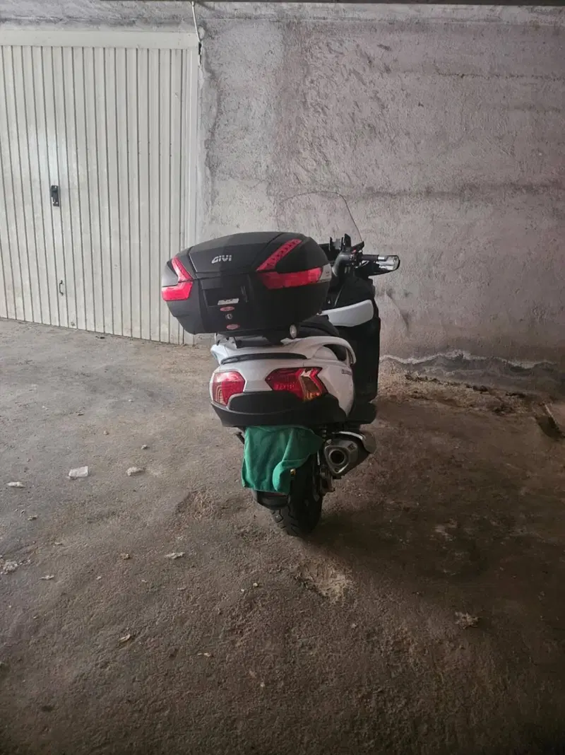 Suzuki Burgman AN 650 Executive ABS (2013 - 17) (10)