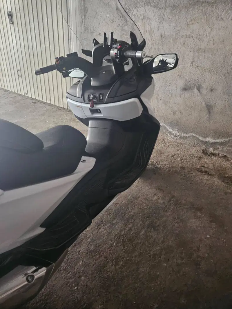 Suzuki Burgman AN 650 Executive ABS (2013 - 17) (13)