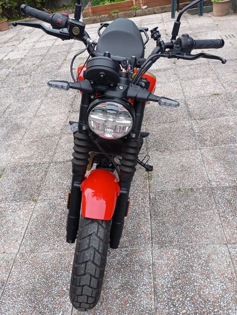 Royal Enfield Guerrilla 450 (2024 - 26) (6)