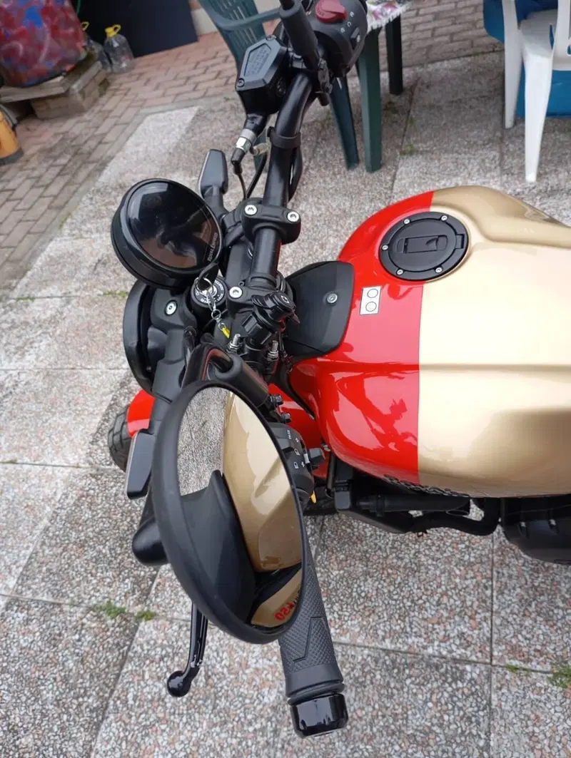 Royal Enfield Guerrilla 450 (2024 - 26) (10)