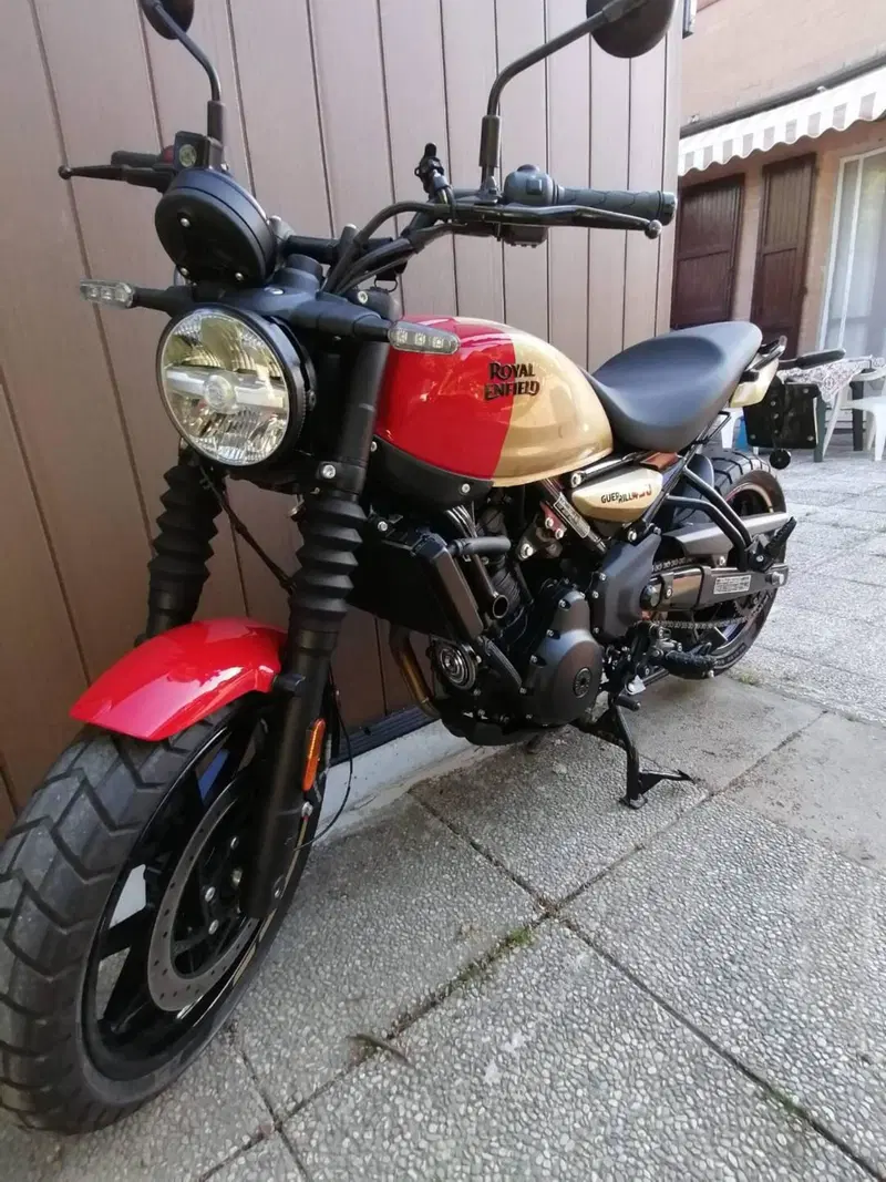 Royal Enfield Guerrilla 450 (2024 - 26) (17)