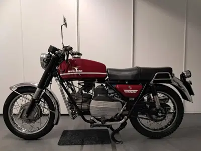 Moto Guzzi Nuovo falcone 500  d'epoca
