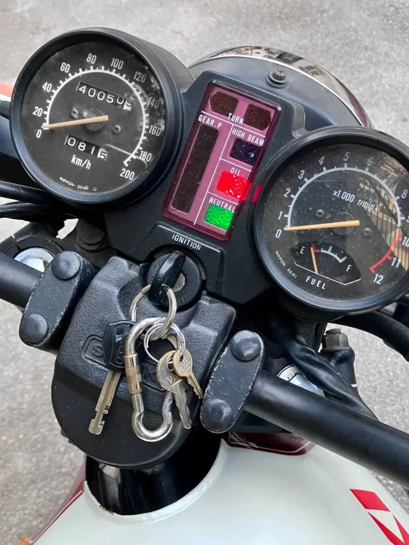 Suzuki GS450S (6)