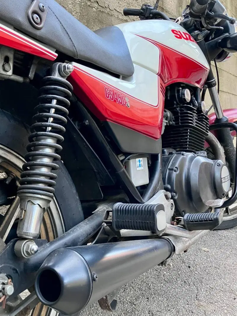 Suzuki GS450S (7)