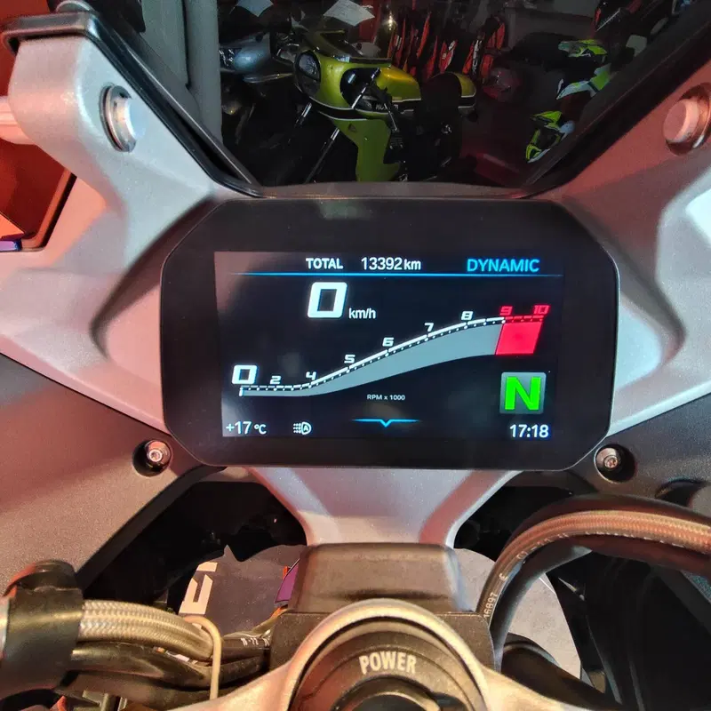 Bmw R 1250 RS (2021 - 25) (4)