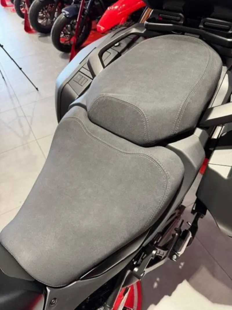 Yamaha Tracer 9 GT (2025 - 26) (18)