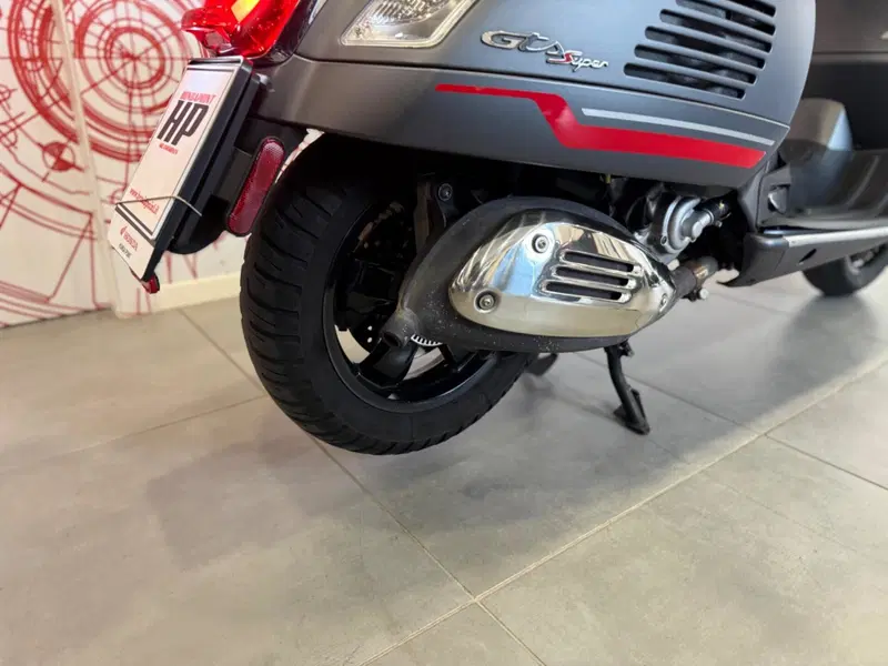 Vespa GTS 300 Super Sport Hpe (2021 - 22) (11)