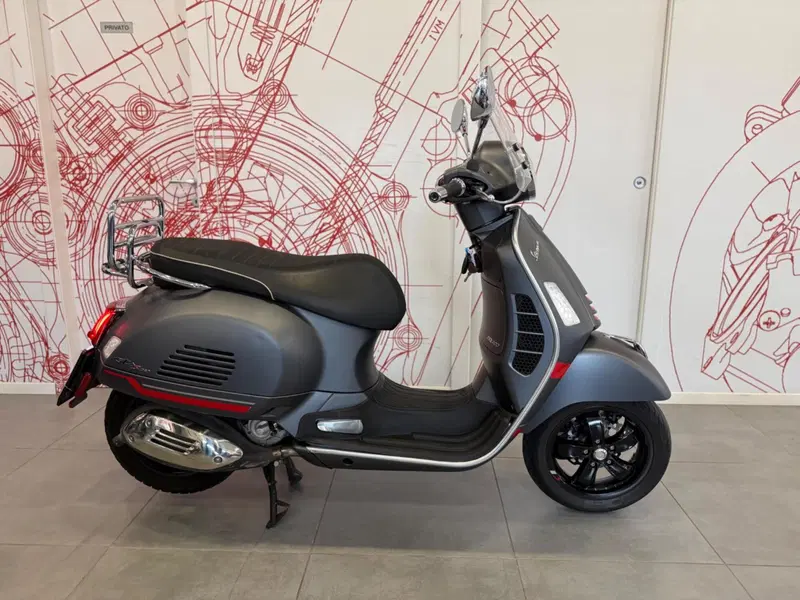 Vespa GTS 300 Super Sport Hpe (2021 - 22)