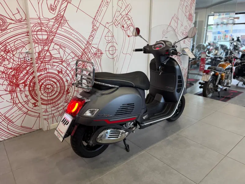 Vespa GTS 300 Super Sport Hpe (2021 - 22) (3)
