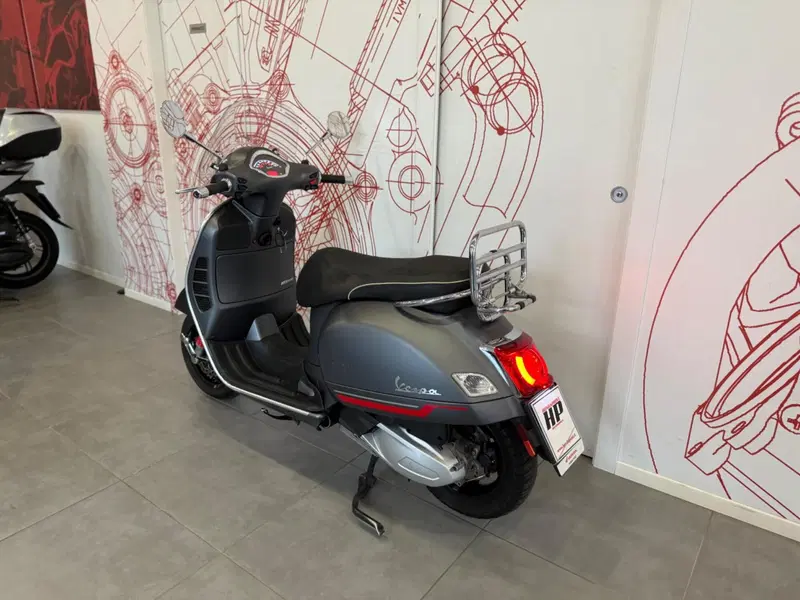 Vespa GTS 300 Super Sport Hpe (2021 - 22) (6)