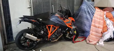 KTM 1290 Super Duke GT (2022 - 25) usata