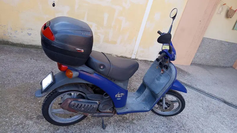 Piaggio Free 50 (1999 - 02) (3)