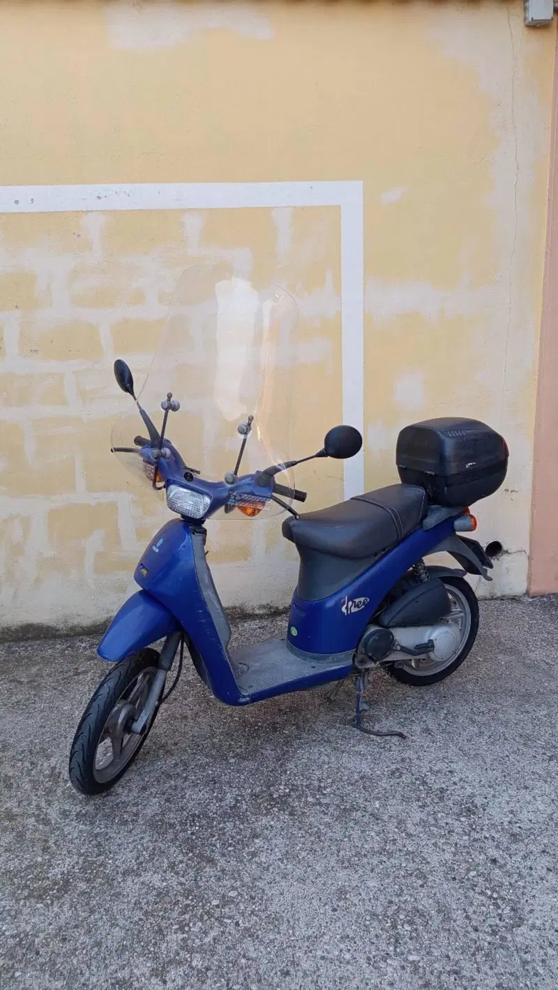Piaggio Free 50 (1999 - 02) (5)