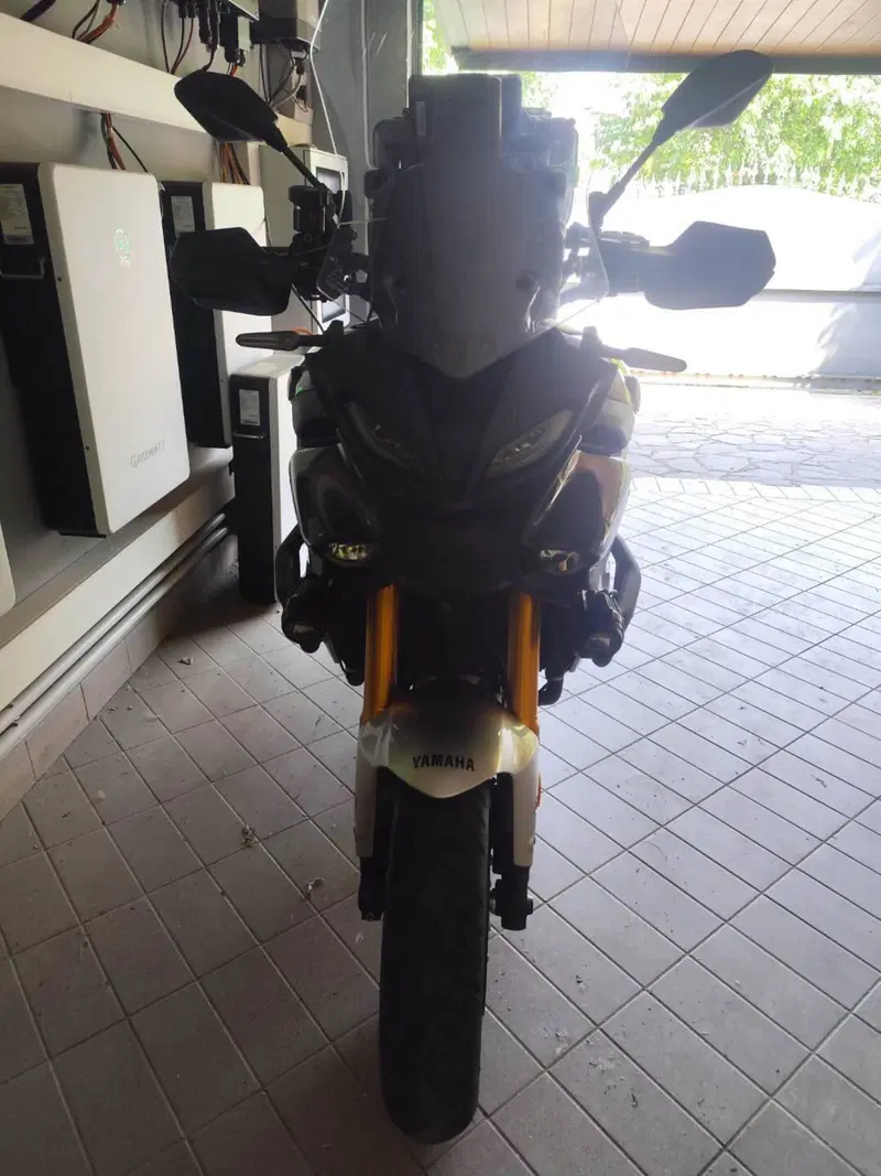 Yamaha Tracer 9 GT+ (2023 - 24) (2)