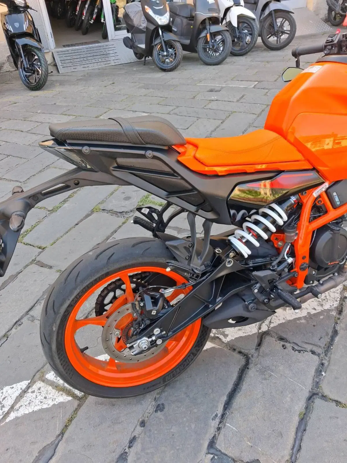 KTM 390 Duke (2024 - 25) (3)