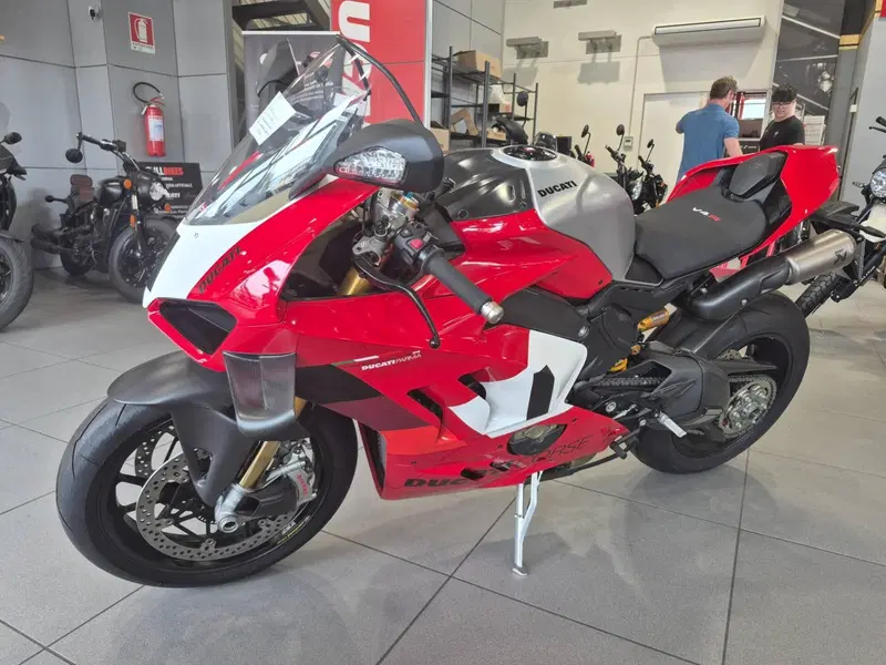 Ducati Panigale V4 R (2023 - 24) (4)