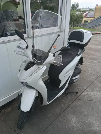 Honda SH 150i (2024 - 25) usata