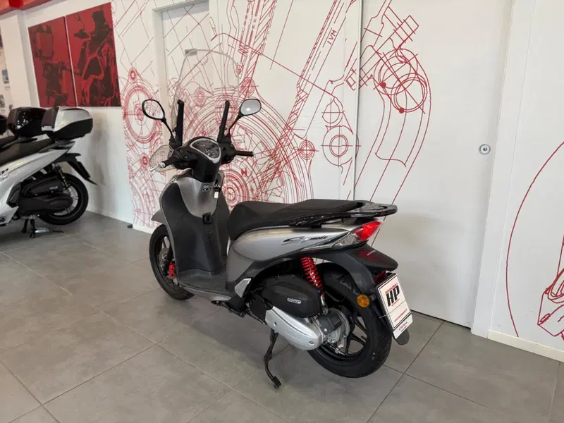 Honda SH 125 Mode (2017 - 20) (6)
