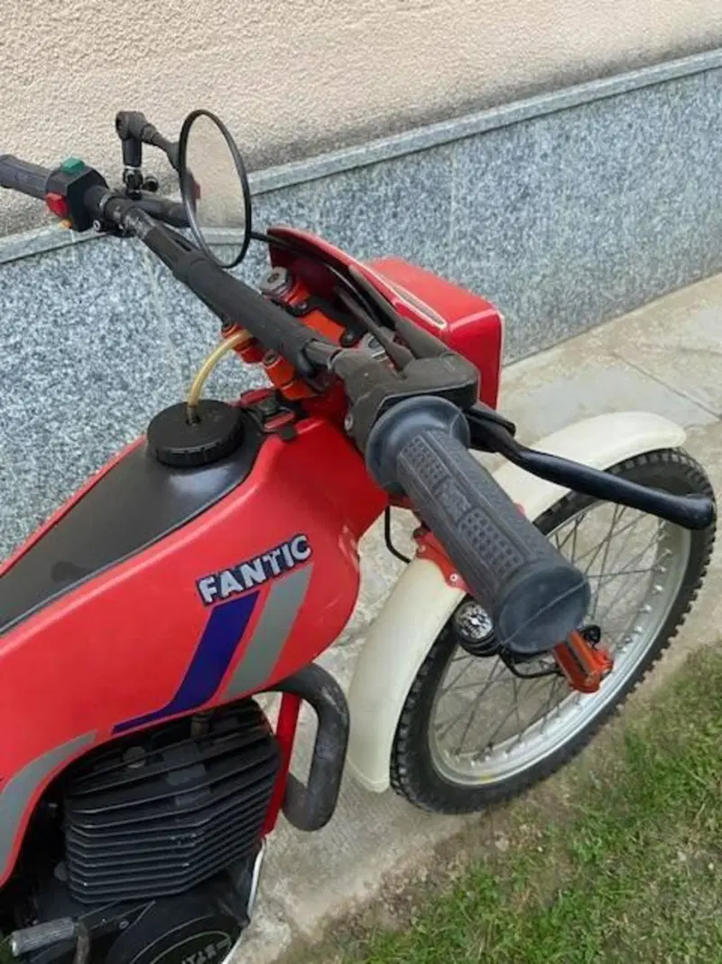 Fantic Motor Trial 300 profesional (8)