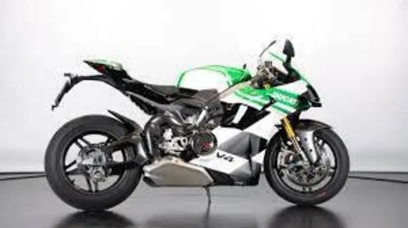 Ducati Panigale V4 Tricolore (2025 - 26) (7)