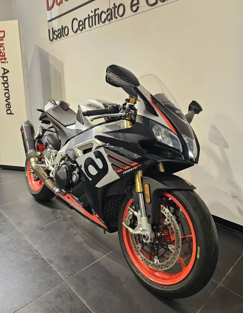 Aprilia RSV4 RR (2019 - 20) (3)