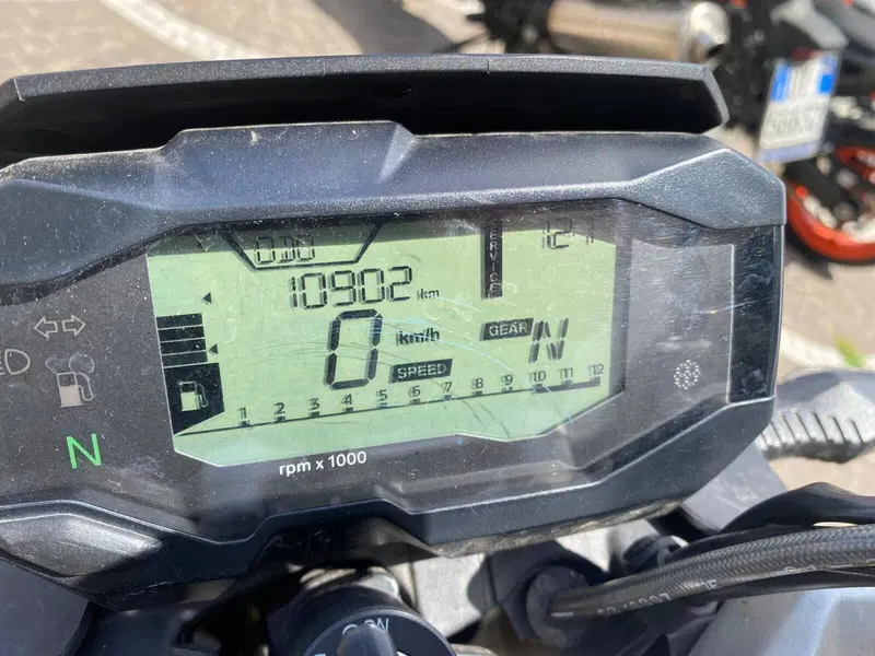 Bmw G 310 R (2021 - 25) (3)