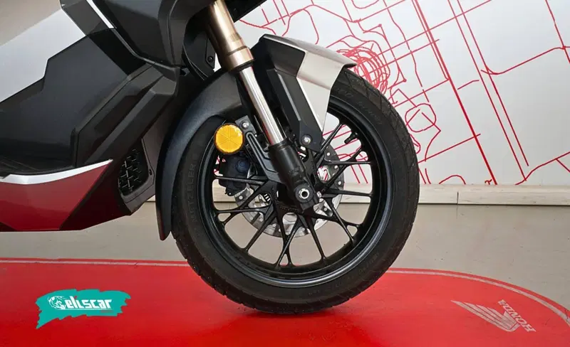 Honda ADV 350 (2022 - 24) (8)