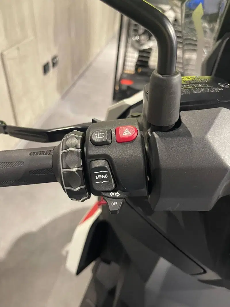 Bmw C 400 X (2021 - 24) (5)
