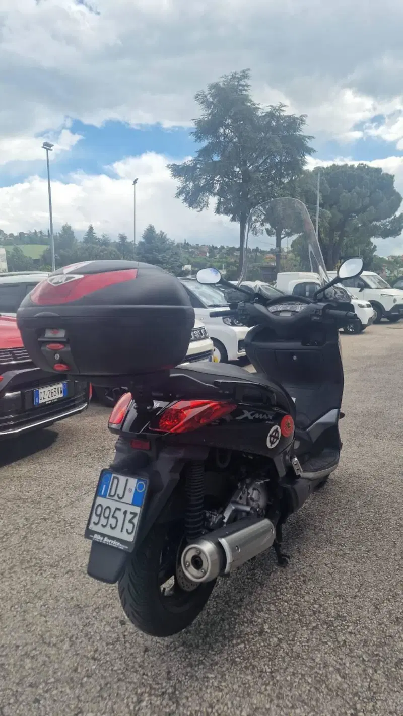 Yamaha X-Max 250 (2007 - 09) (4)