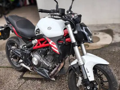 Benelli BN 302 S (2019 - 20) usata