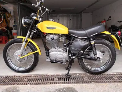 Ducati Scrambler 450 d'epoca