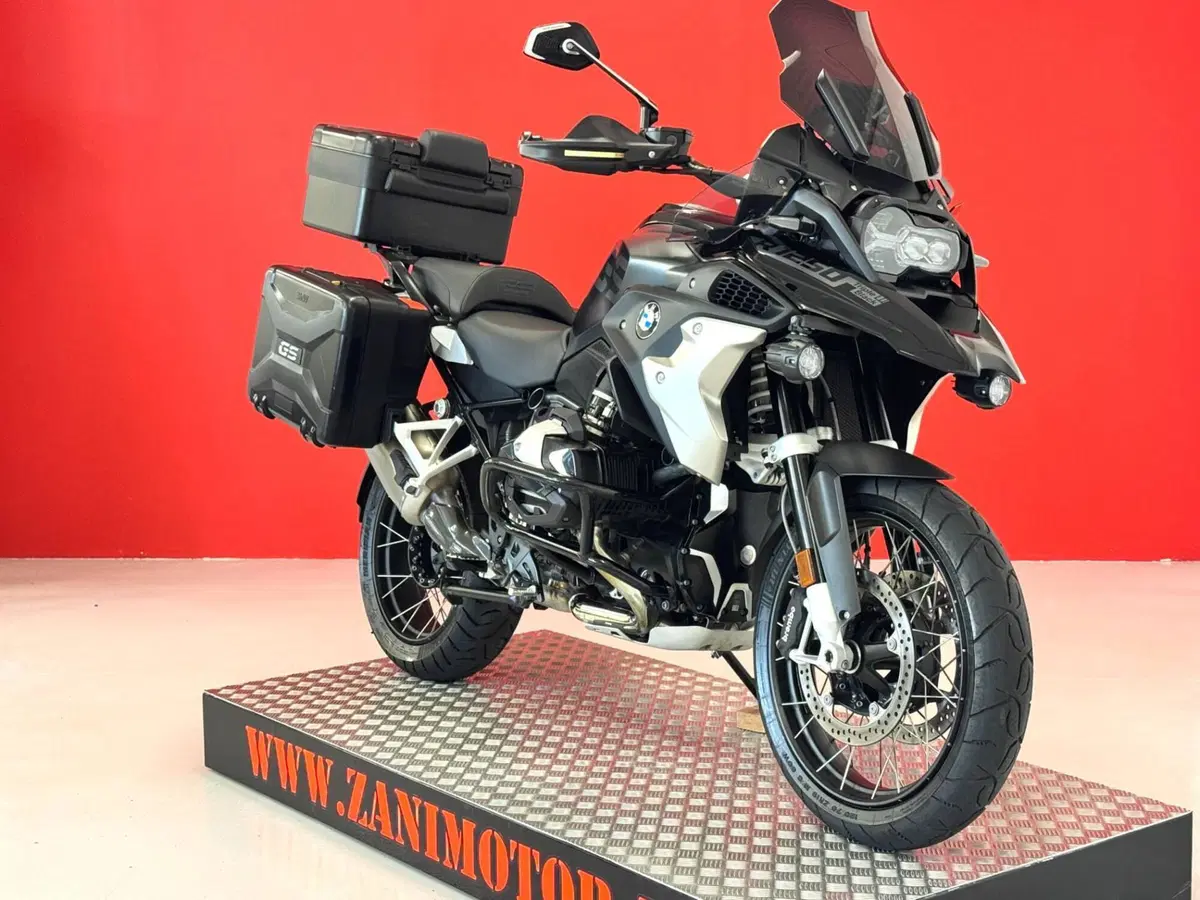 Bmw R 1250 GS Ultimate Edition (2023) (2)
