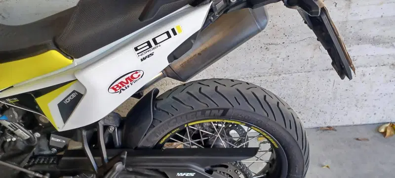 Husqvarna Norden 901 (2022 - 26) (2)