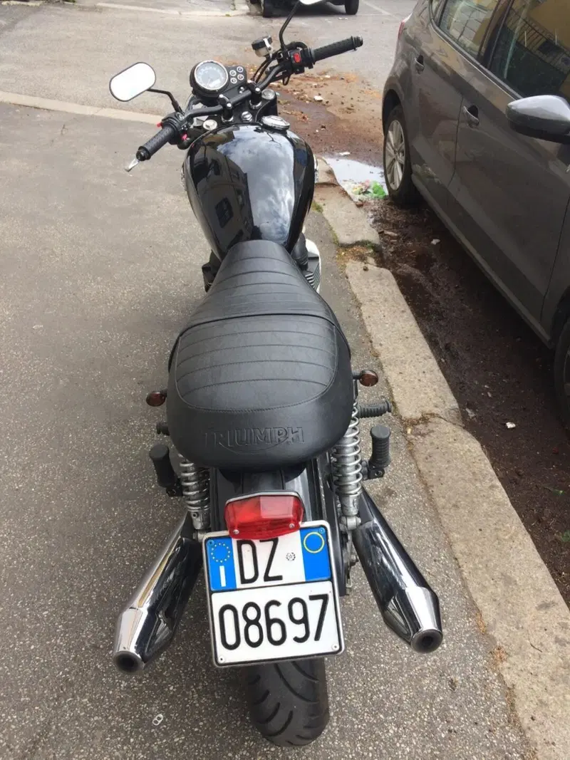 Triumph Bonneville SE (2009 - 13)
