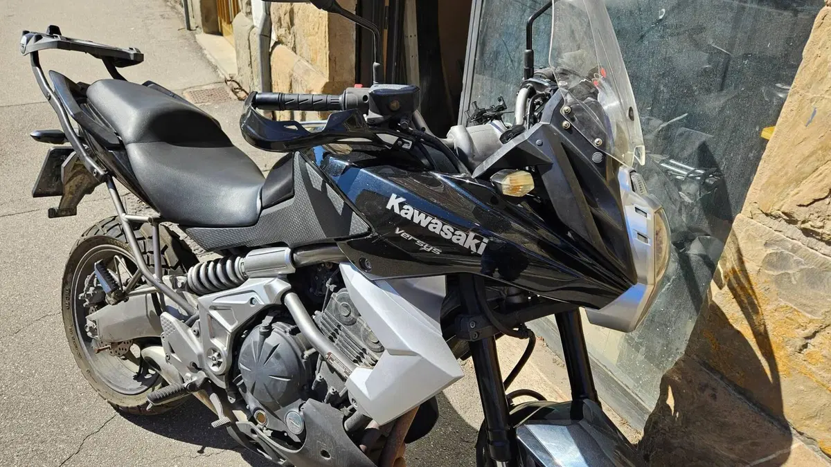 Kawasaki Versys 650 (2010 - 13) (2)