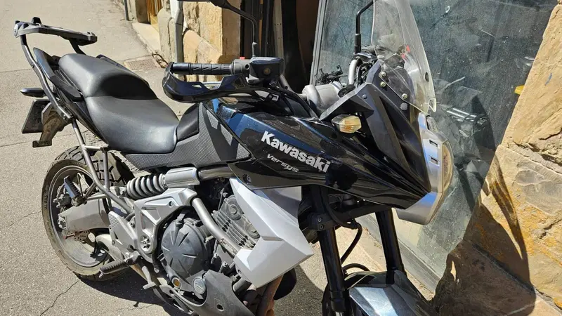 Kawasaki Versys 650 (2010 - 13) (2)