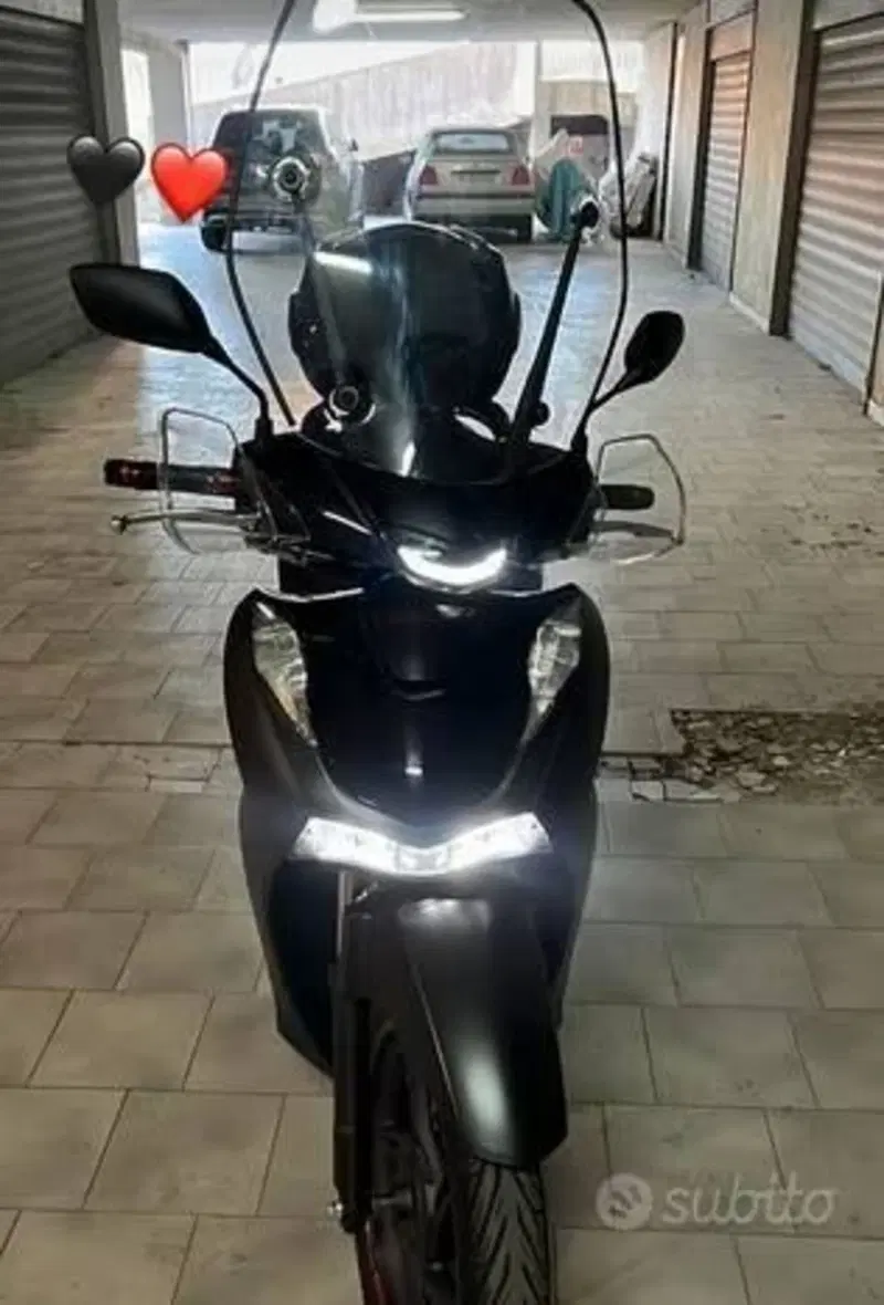 Honda SH 125i Sport (2024 - 25) (5)