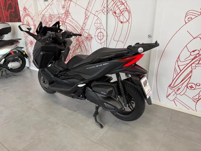 Honda Forza 350 (2022 - 24) (6)
